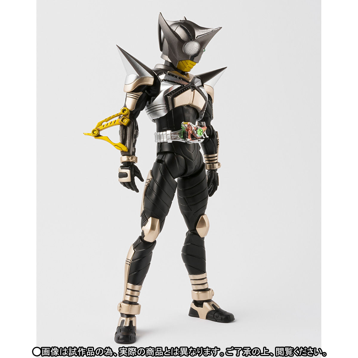 S.H.Figuarts(真骨彫製法) 仮面ライダーパンチホッパー