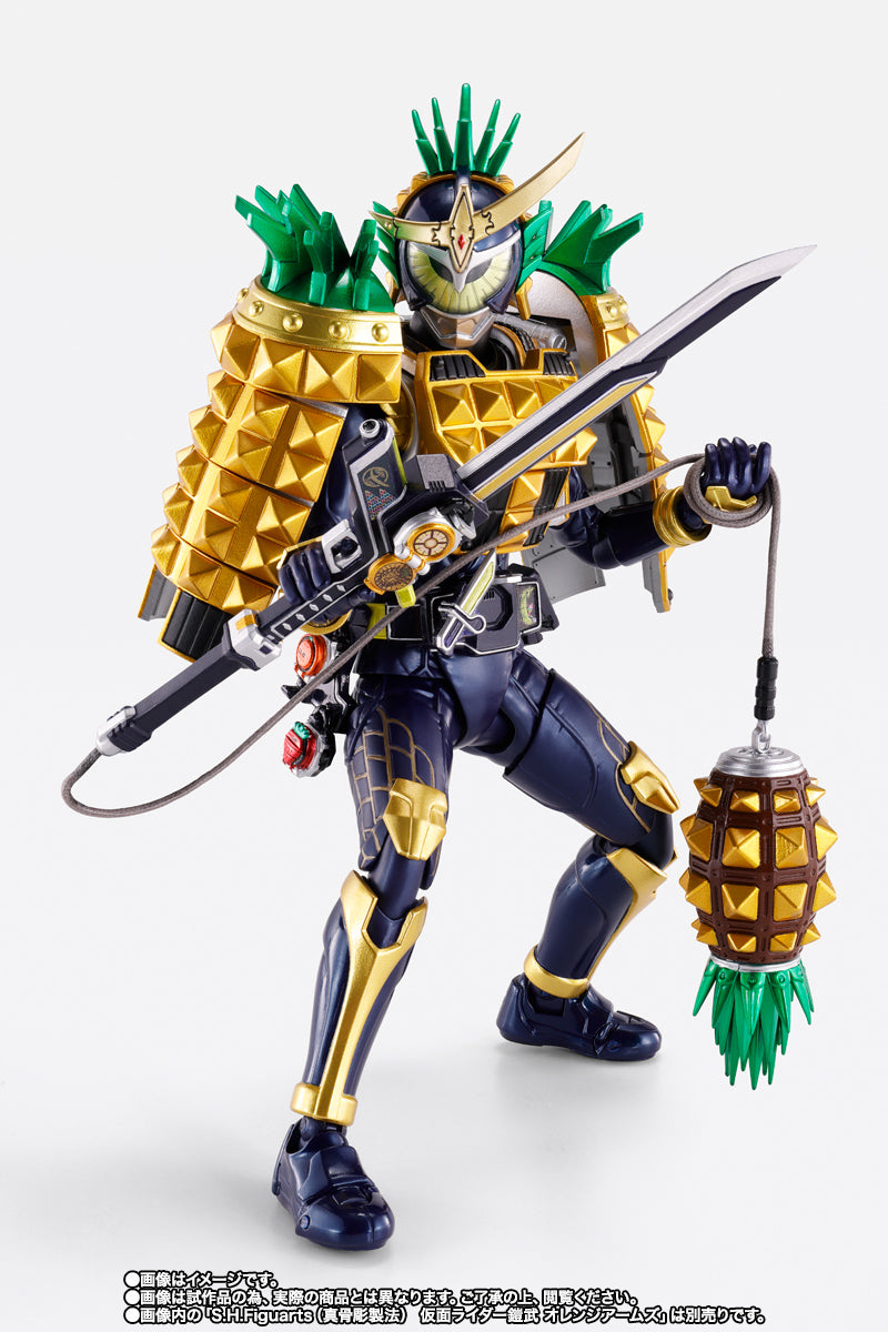 S.H.Figuarts(真骨彫製法) 仮面ライダー鎧武 アームズチェンジセット（パインアームズ＆イチゴアームズ）